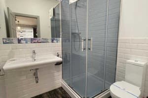 Мини-отель Chayka Home Hotel. Улучшенный трехместный студио 16