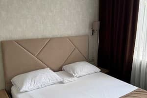 Отель Druzhba Hotel. Семейный двухместный  5